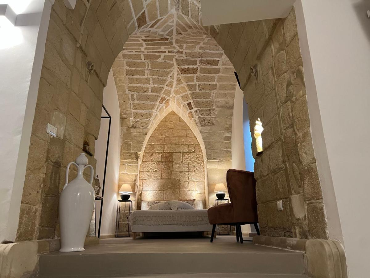 Ai Propilei Del Duomo Luxury Suite 레체 외부 사진